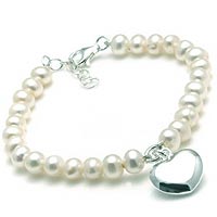 Sterling Silver White Freshwater Pearl Heart Bracelet